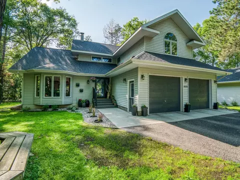 1925 Chippewa Dr NE, Bemidji, MN 56601