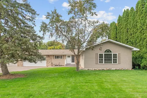 7801 Mississippi Ln, Brooklyn Park, MN 55444