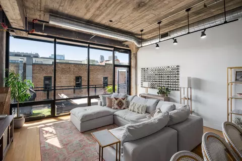 618 Washington Ave N #505, Minneapolis, MN 55401