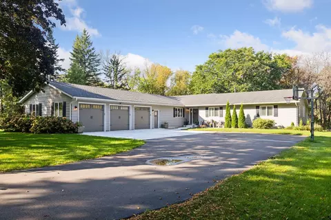 1512 Oldridge Ave N, Stillwater, MN 55082