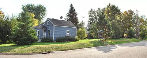 1523 NE 9th Ave, Brainerd, MN 56401