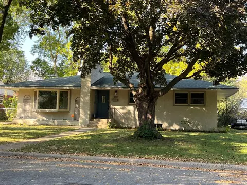 1341 11th Ave N, Saint Cloud, MN 56303