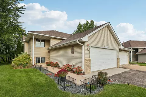 12350 61st Ave N, Plymouth, MN 55442