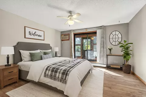 907 Coulee Rd #105, Hudson, WI 54016