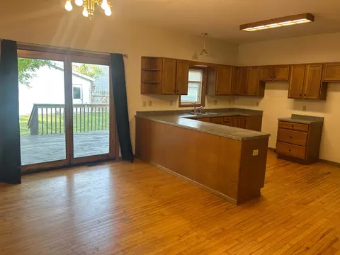 408 Main Ave N, Thief River Falls, MN 56701