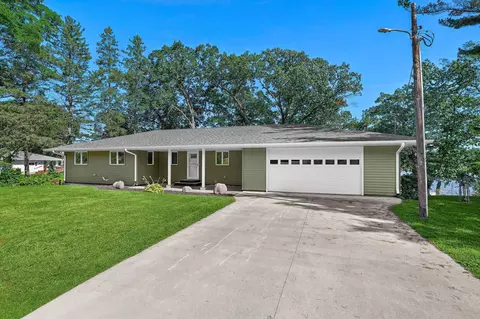 Exterior - 25578 Pelican Ln, Winona, MN 55987 photo 1 of 9