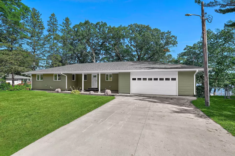 Exterior - 25578 Pelican Ln, Winona, MN 55987 photo 1 of 9