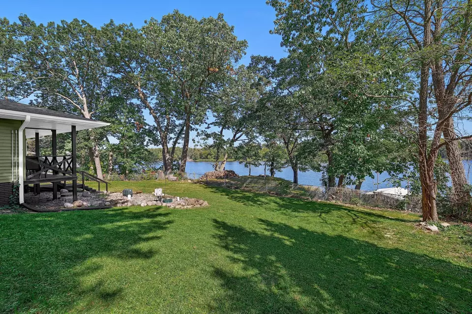 Exterior - 25578 Pelican Ln, Winona, MN 55987 photo 9 of 9