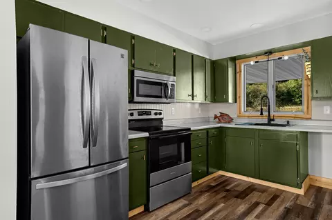 Kitchen - 25578 Pelican Ln, Winona, MN 55987 photo 1 of 3