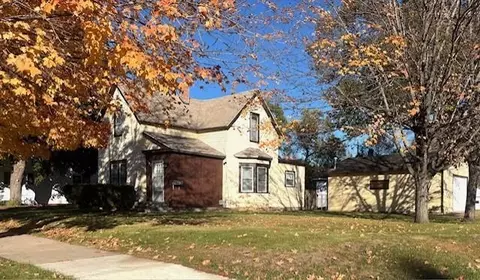 502 3rd St NE, Little Falls, MN 56345