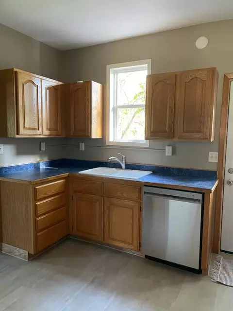 725 2nd St NW, Faribault, MN 55021 photo 8