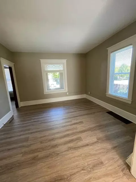 725 2nd St NW, Faribault, MN 55021 photo 5
