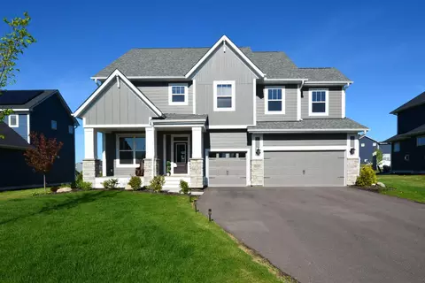 5120 Coronado Dr, Woodbury, MN 55129