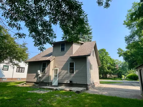 608 2nd St S, Cold Spring, MN 56320