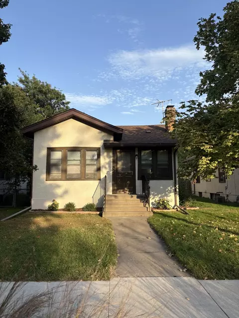 4651 Grand Ave S, Minneapolis, MN 55419