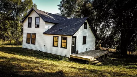 n32838 Briten Road, Blair, WI 54616