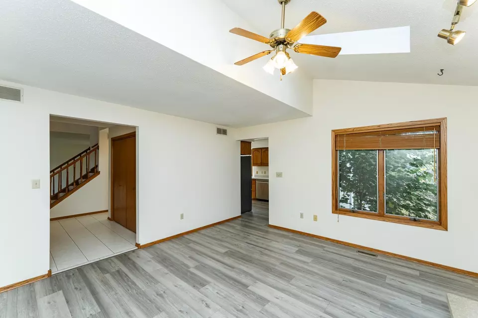 Living - 4412 Newcastle Ln NW, Rochester, MN 55901 photo 5 of 6