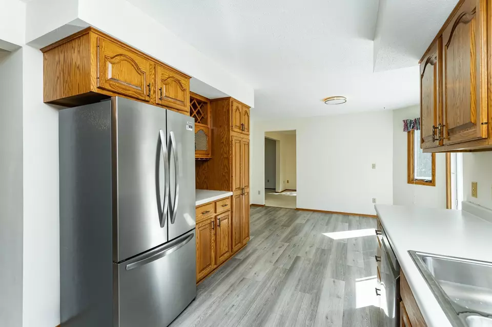 Kitchen - 4412 Newcastle Ln NW, Rochester, MN 55901 photo 3 of 3