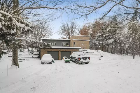 5238 406th St, North Branch, MN 55056