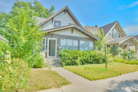 3329 Girard Ave S, Minneapolis, MN 55408