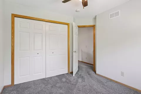 Bedroom - 2098 Willow Cir, Centerville, MN 55038 photo 6 of 6