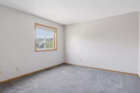 Bedroom - 2098 Willow Cir, Centerville, MN 55038 photo 1 of 6