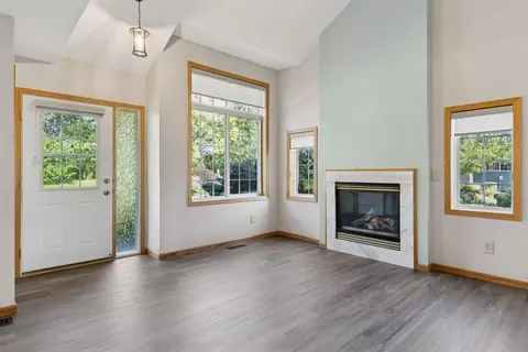 Living - 2098 Willow Cir, Centerville, MN 55038 photo 3 of 8