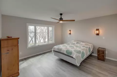 Bedroom - 44094 Mosquito Heights Rd, Perham, MN 56573 photo 2 of 7