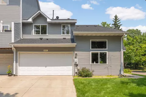 537 Woodduck Dr #L, Woodbury, MN 55125