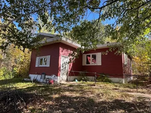 1029 E White St, Ely, MN 55731