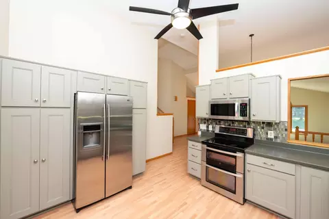 Kitchen - 973 Wildflower Ct, Eagan, MN 55123 photo 1 of 1