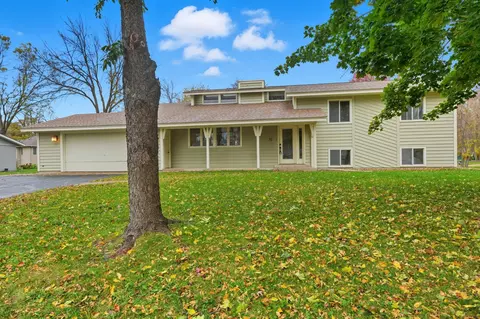 15 Morningside Rd, Saint Cloud, MN 56303 photo 2