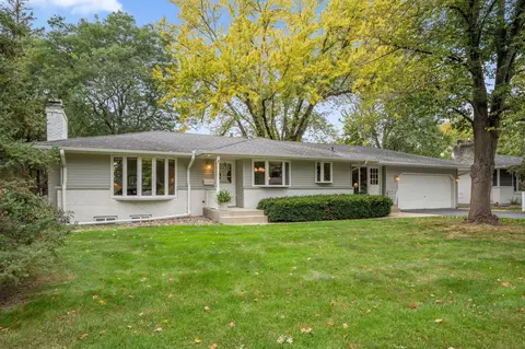 10940 Chowen Ave S, Bloomington, MN 55431