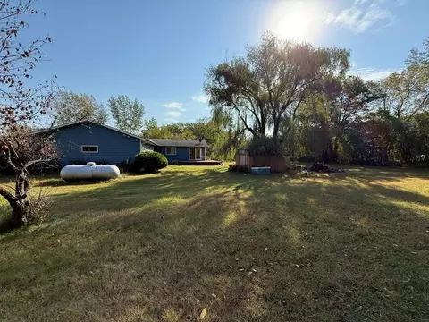 647 127th St NE, Monticello, MN 55362