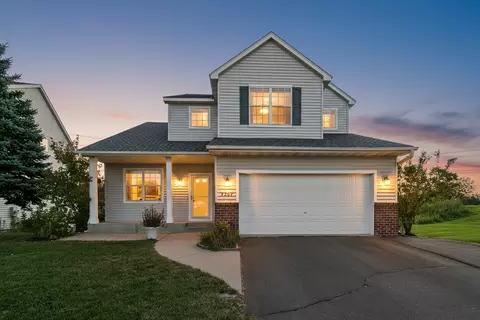 7287 Falmouth Curv, Shakopee, MN 55379