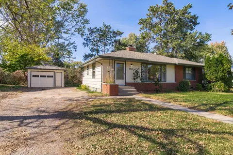 5533 Morgan Ave N, Brooklyn Center, MN 55430