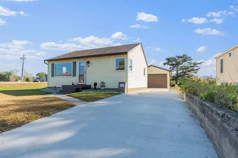 104 City Park Rd, Alexandria, MN 56308