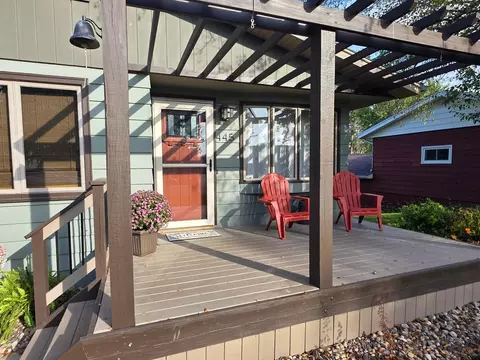 Exterior - 445 6th St SW, Plainview, MN 55964 photo 4 of 14
