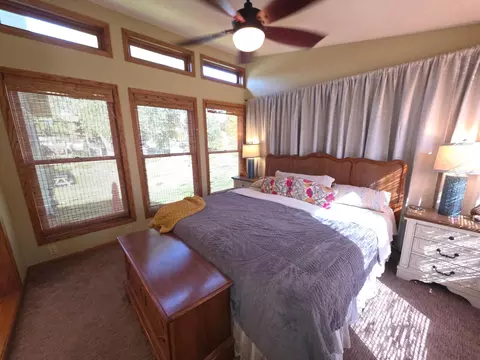Bedroom - 445 6th St SW, Plainview, MN 55964 photo 4 of 10