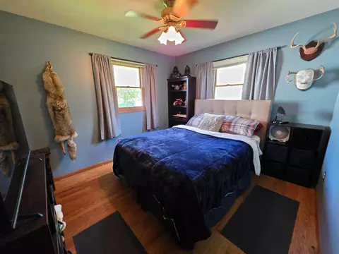 Bedroom - 445 6th St SW, Plainview, MN 55964 photo 9 of 10