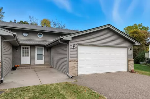 4230 Ximines Ln N, Plymouth, MN 55441