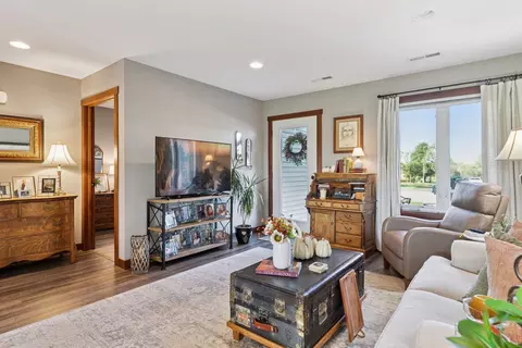 Living - 1745 Redhead Ave, Baldwin, WI 54002 photo 2 of 5