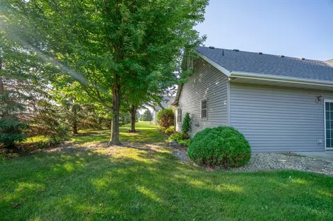 Exterior - 2946 9th Ave SE, Willmar, MN 56201 photo 10 of 10