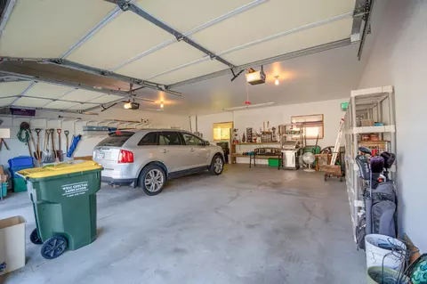 Exterior - 2946 9th Ave SE, Willmar, MN 56201 photo 5 of 10