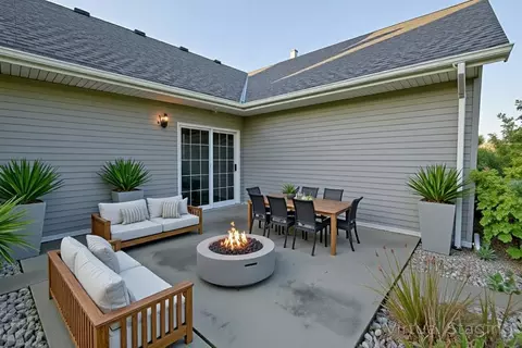 Exterior - 2946 9th Ave SE, Willmar, MN 56201 photo 6 of 10