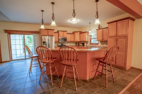Kitchen - 2946 9th Ave SE, Willmar, MN 56201 photo 3 of 3