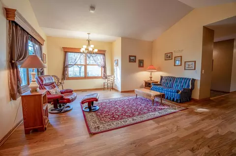 Living - 2946 9th Ave SE, Willmar, MN 56201 photo 4 of 4