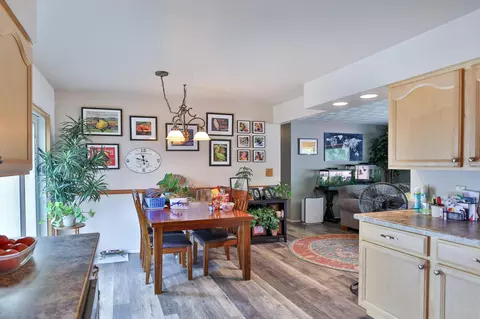 Dining - 1001 15th St SW, Austin, MN 55912 photo 1 of 1