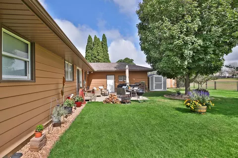Exterior - 1001 15th St SW, Austin, MN 55912 photo 11 of 16