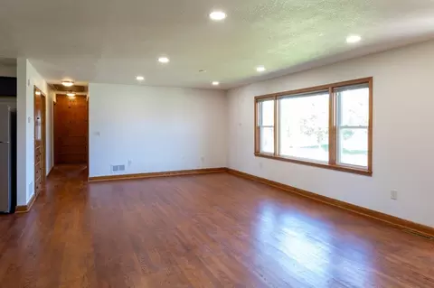 103 Iowa Ave N, Eitzen, MN 55931 photo 2